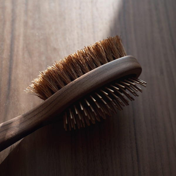 Doppelseitige Mähnenbürste